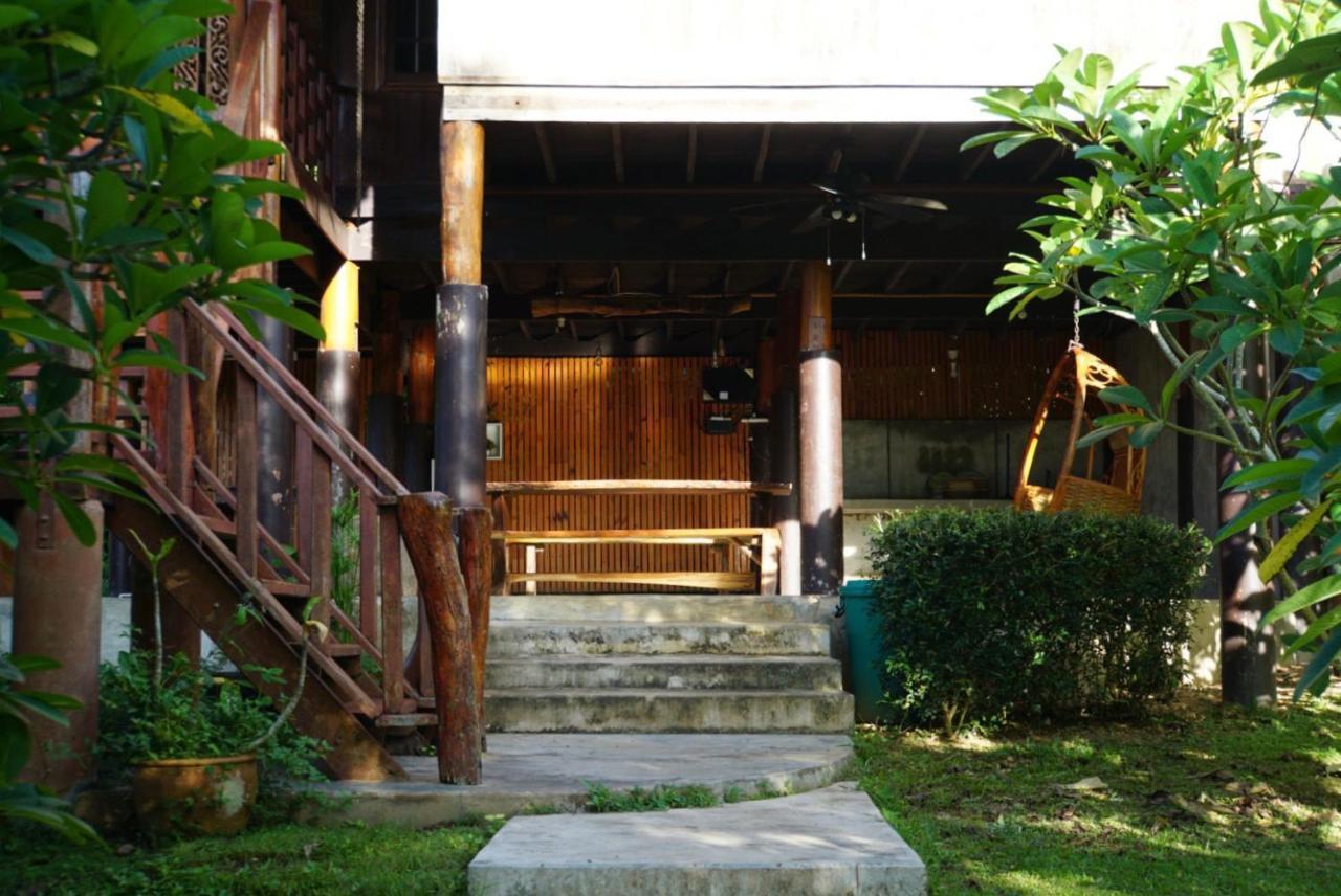Baanrai Khunya บ้านไร่คุณย่า Ban Huai Maenam Noi Zewnętrze zdjęcie