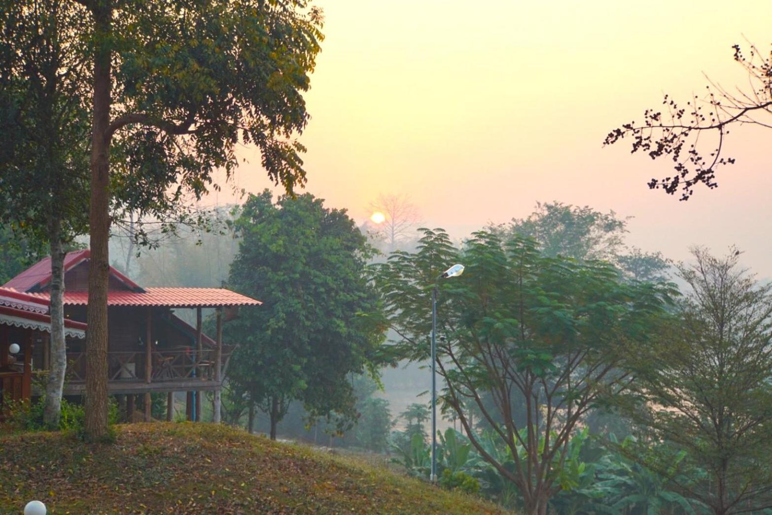 Baanrai Khunya บ้านไร่คุณย่า Ban Huai Maenam Noi Zewnętrze zdjęcie